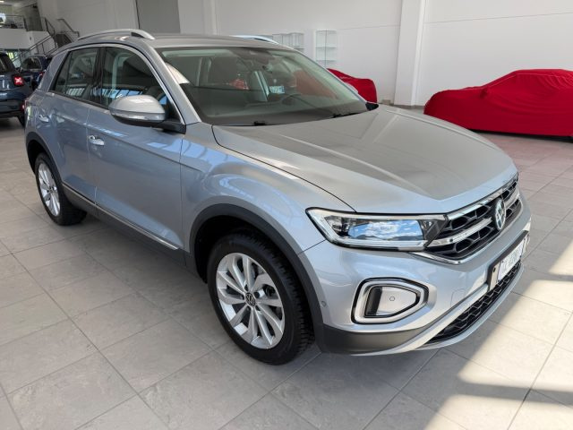 Volkswagen T-Roc 1.5 TSI ACT DSG Style - foto 3 di 4