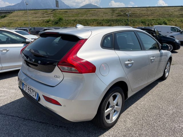 Volvo V40 D2 'eco' Business - foto 4 di 4