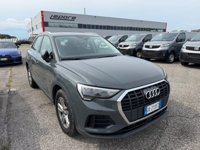 Audi Q3 35 TDI quattro S tronic Business - foto 3 di 4