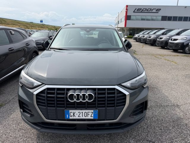 Audi Q3 35 TDI quattro S tronic Business - foto 2 di 4
