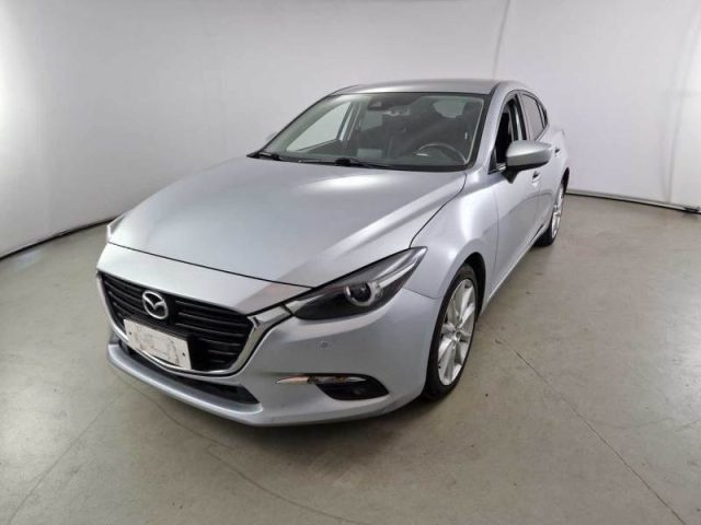 Mazda 3 1.5 Skyactiv-D Exceed usato a GEMONA DEL FRIULI