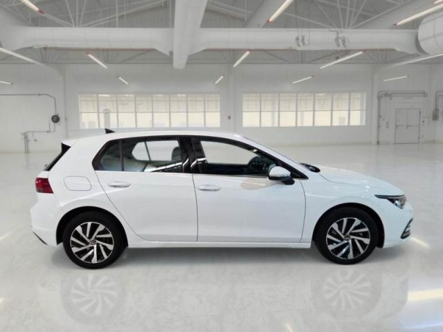 Volkswagen Golf 1.4 TSI eHYBRID 204 CV DSG Style - foto 3 di 4
