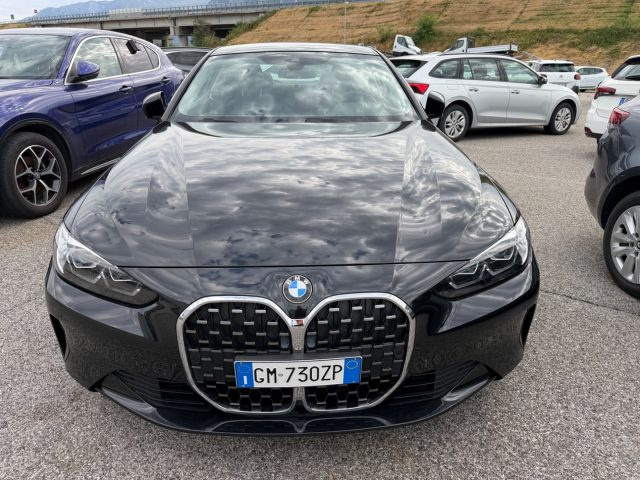 BMW 420 d 48V xDrive Coupé Sport - foto 2 di 4