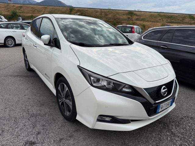 Nissan Leaf N-Connecta 40 kWh - foto 3 di 4