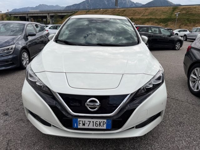 Nissan Leaf N-Connecta 40 kWh - foto 2 di 4