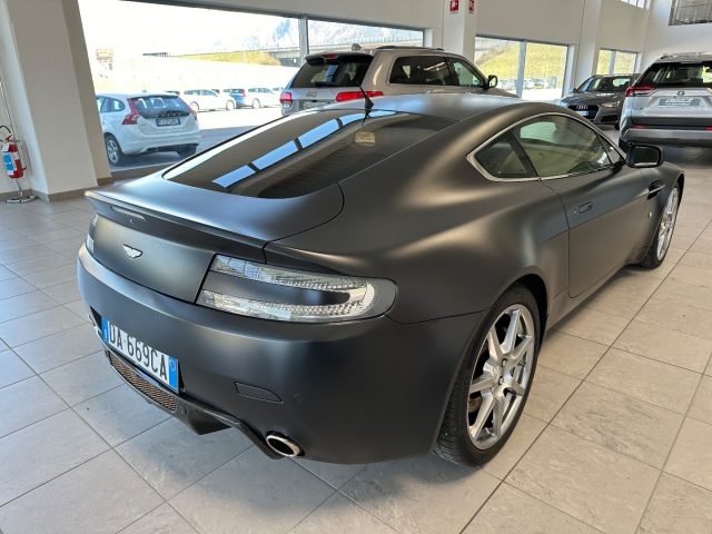 Aston Martin V8 Vantage Coupé - foto 4 di 4