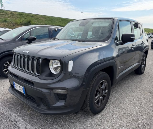 Jeep Renegade 1.6 Mjt 130 CV Longitude, del 2022, 113.668 km, in vendita a Gemona Del Friuli (UD)