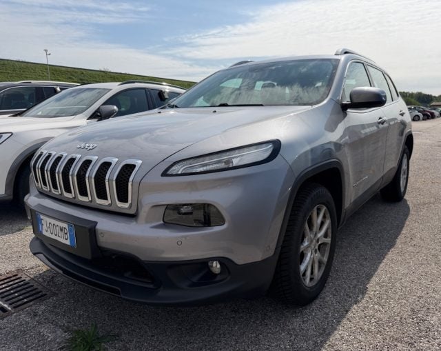 Jeep Cherokee 2.2 Mjt II 185 CV 4WD Active Drive I Longitude, del 2017, 110.000 km, in vendita a Gemona Del Friuli (UD)