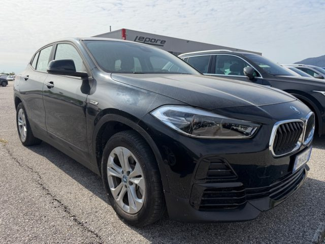 BMW X2 xDrive25e Business-X - foto 3 di 4