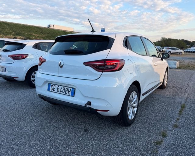 Renault Clio Blue dCi 85 CV 5 porte Business - foto 4 di 4