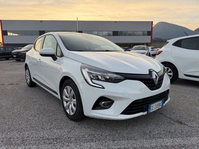 Renault Clio Blue dCi 85 CV 5 porte Business - foto 3 di 4