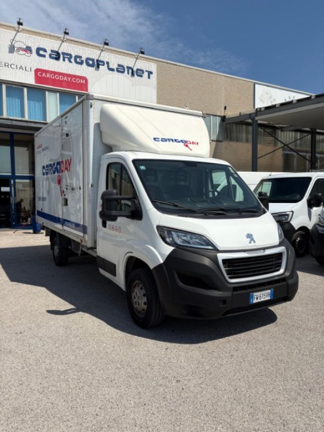 Peugeot Boxer 335 2.0 BlueHDi 160CV BOX IN LEGA Mt. 4,16 x2,11 usato a MODUGNO