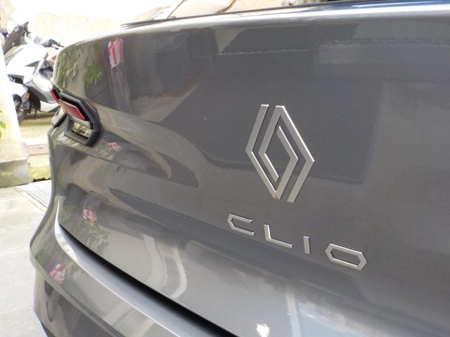 Renault Clio NEW 2026 - 1.2 GPL 120 CV EDC Evolution nuovo a TORRE DEL GRECO