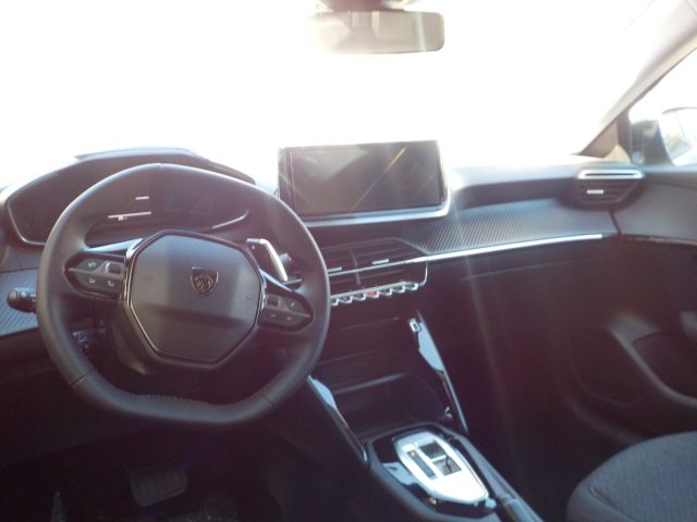 Peugeot 208 1.2 PureTech 100CV Style - foto 3 di 4