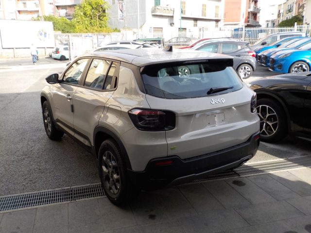 Jeep Avenger 1.2 Hybrid 110CV e-DCT Longitude My24 - foto 2 di 4