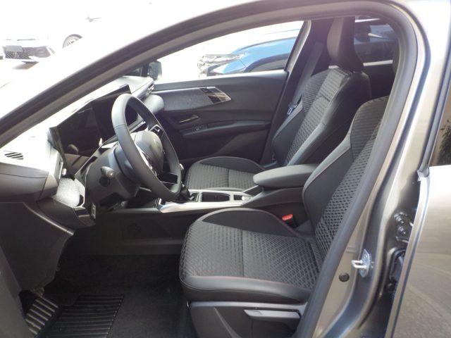 Renault Clio NEW 2026 - 1.2 TCe 115 CV 5 porte Evolution nuovo a TORRE DEL GRECO