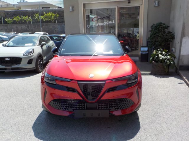 Alfa Romeo Junior 1.2 145CV Hybrid eDCT6 nuovo a TORRE DEL GRECO
