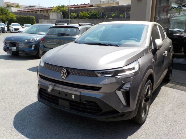 Renault Captur NEW - Full Hybrid E-Tech 160 CV Techno nuovo a TORRE DEL GRECO
