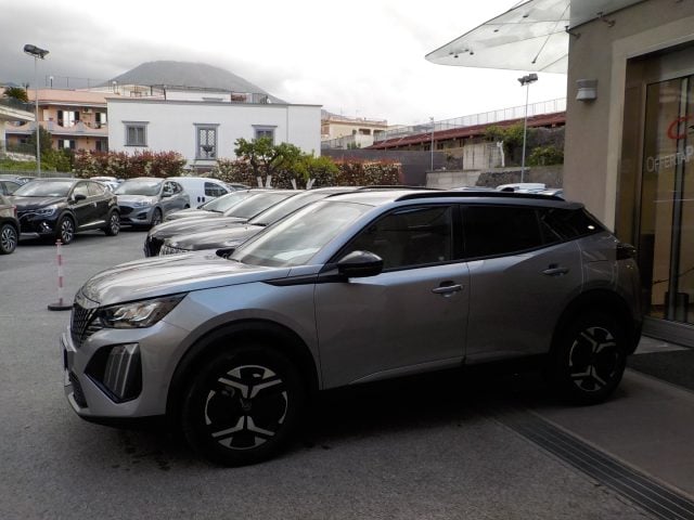 Peugeot 2008 PureTech 100CV S&S Style, in vendita a Torre Del Greco (NA)