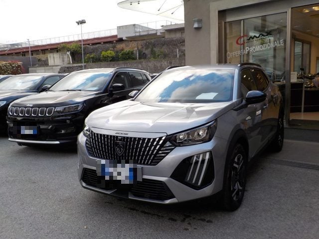 Peugeot 2008 Hybrid 110 e-DCS6 Style - foto 2 di 15