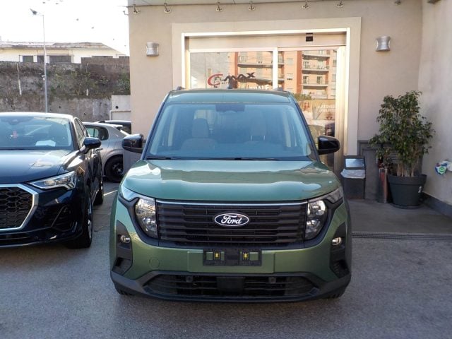 Ford Tourneo Courier 1.0 EcoBoost 125 CV Titanium, in vendita a Torre Del Greco (NA)