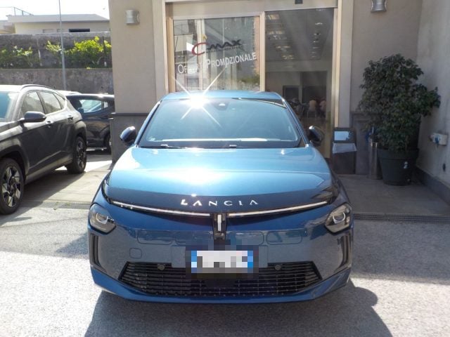 Lancia Ypsilon 1.2 Hybrid e-DCT 100 CV, in vendita a Torre Del Greco (NA)