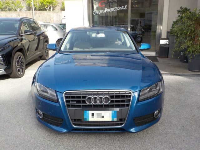 Audi A5 2.0 TFSI 211 CV Automatico Advanced, del 2010, 107.117 km, in vendita a Torre Del Greco (NA)