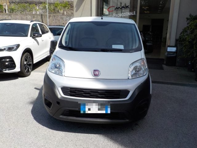 Fiat Fiorino 1.3 MJT 80CV Furgone SX, del 2018, 23.246 km, in vendita a Torre Del Greco (NA)