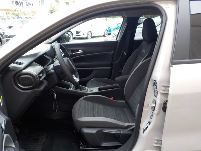 Jeep Avenger 1.2 Hybrid 110 CV e-DCT Longitude - foto 4 di 4