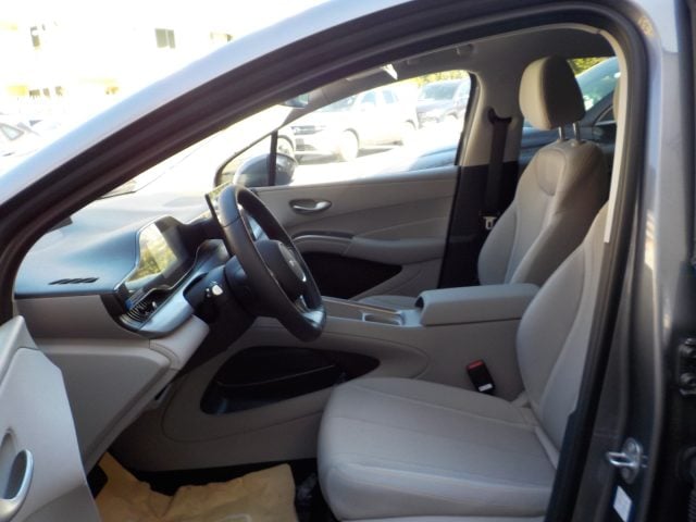 BYD DOLPHIN G DM-i 1.5 L PHEV Plug-in Hybrid 7.4 KWh 175CV Active - foto 3 di 4