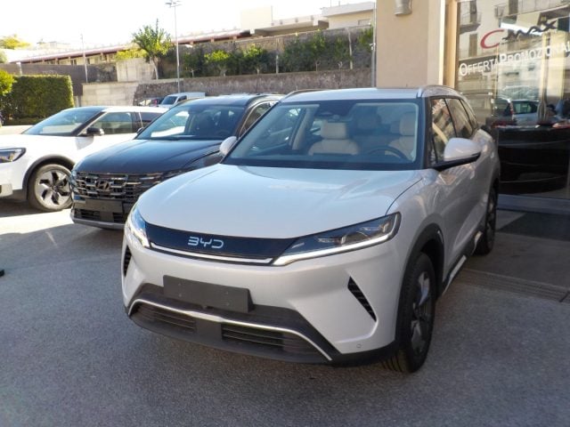 BYD Atto 2 DM-i 1.5 165CV PHEV Active - foto 2 di 4
