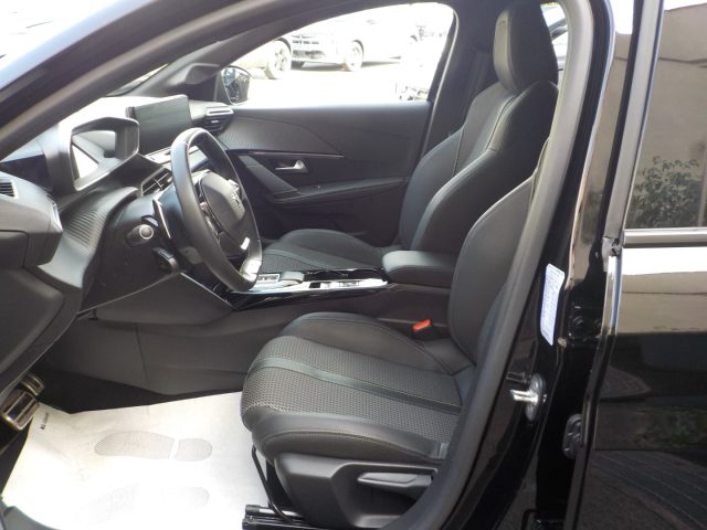 Peugeot 208 PureTech 130 Stop&Start EAT8 5 porte GT - foto 3 di 4