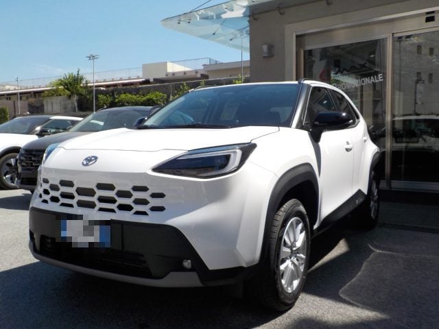Toyota Yaris Cross 1.5 Hybrid E-CVT - foto 2 di 4