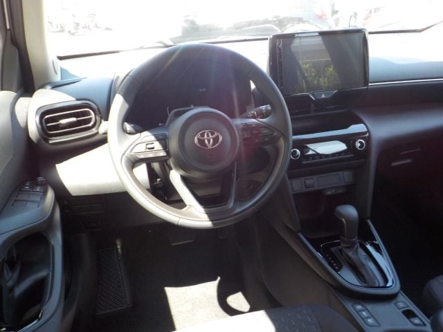 Toyota Yaris Cross 1.5 Hybrid E -CVT - foto 4 di 4