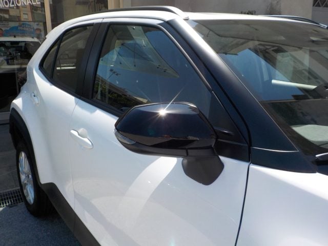 Toyota Yaris Cross 1.5 Hybrid E -CVT, in vendita a Torre Del Greco (NA)