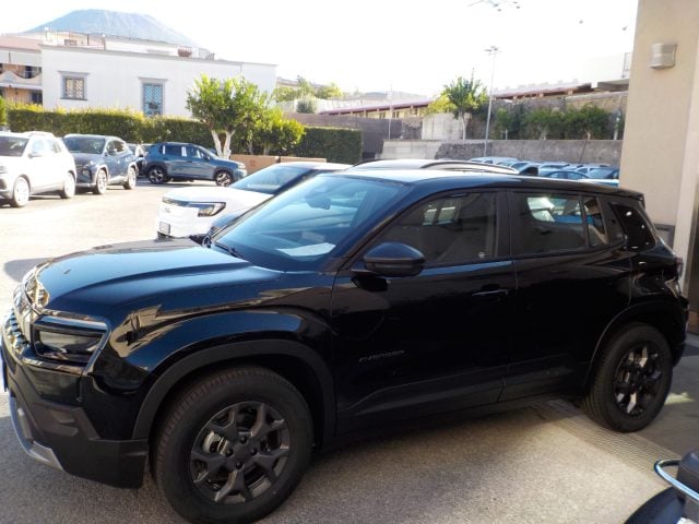 Jeep Avenger 1.2 Hybrid 110CV e-DCT Longitude - foto 3 di 4