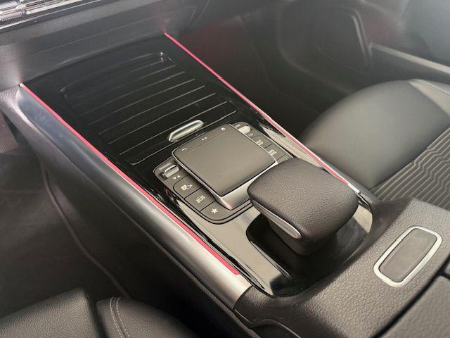 Mercedes-Benz GLA 200 d Automatic Sport Plus usato a FISCIANO