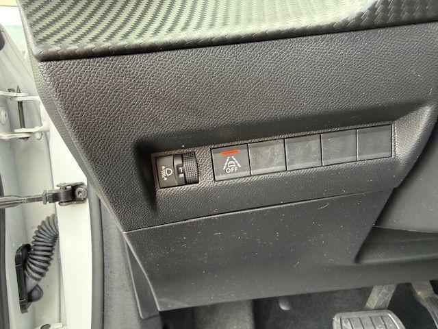 Peugeot 208 motore elettrico 136 CV 5 porte Allure usato a FISCIANO