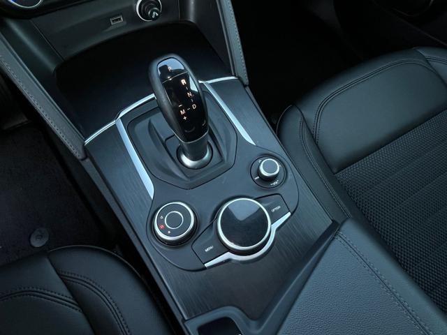 Alfa Romeo Stelvio 2.2 Turbodiesel 210 CV AT8 Q4 Executive, del 2019, 165.000 km, in vendita a Fisciano (SA)