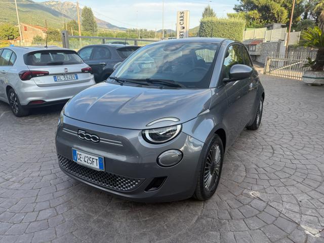 Fiat 500e Berlina 42 kWh Icon - foto 2 di 4