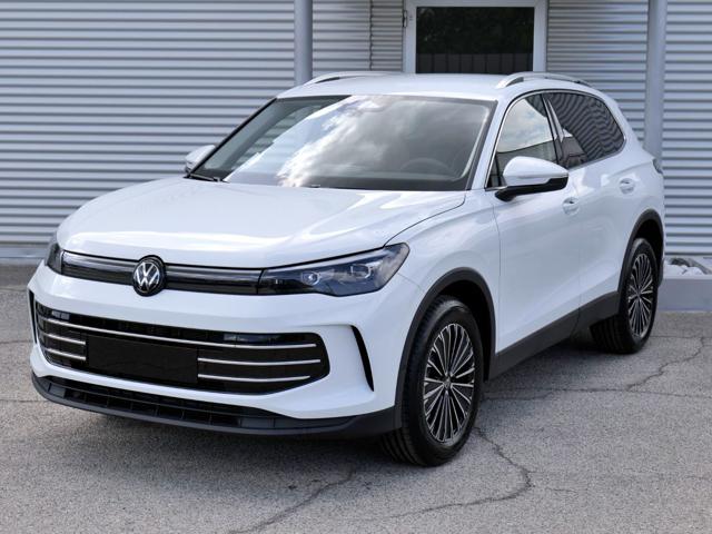 Volkswagen Tiguan 2.0 Tdi 150cv Elegance Dsg nuovo a CIVITA CASTELLANA