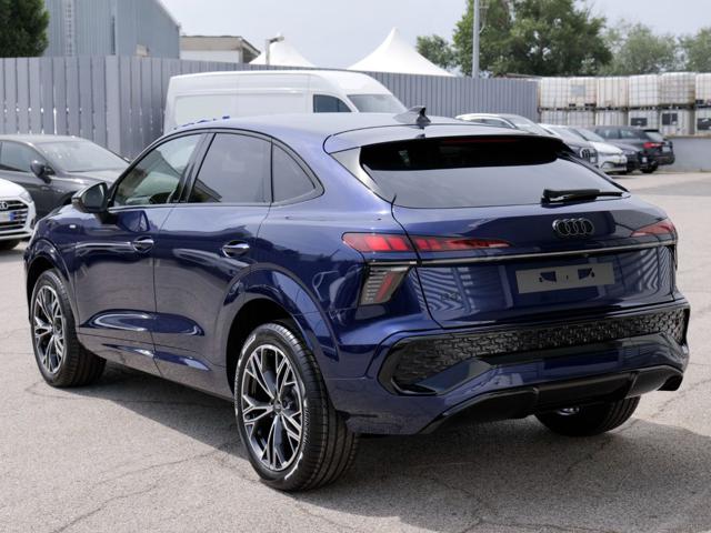 Audi Q3 Sportback NEW 2.0 Tdi 150cv S-tr. S-line edition - foto 3 di 4