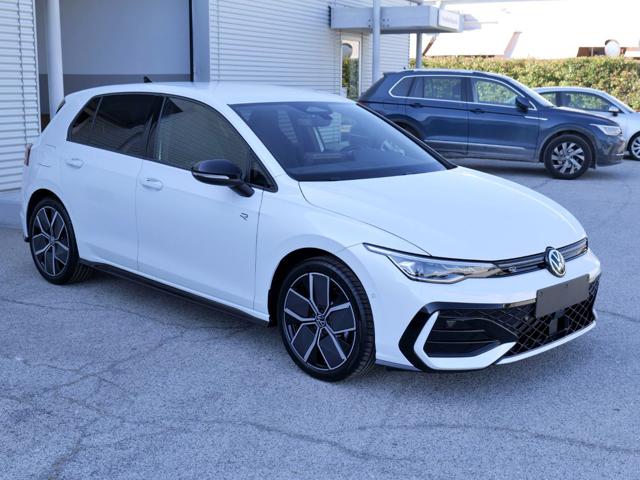 Volkswagen Golf 1.5 eTsi 150cv R-Line Plus Dsg - foto 4 di 4