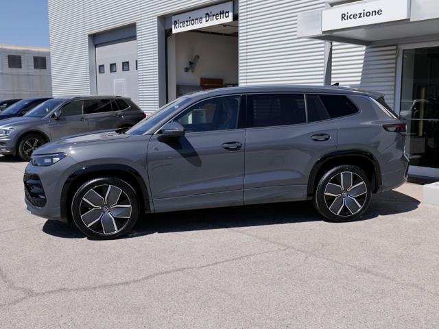 Volkswagen Tayron 2.0 Tdi 193cv 4motion R-Line Plus Dsg 7p - foto 2 di 4