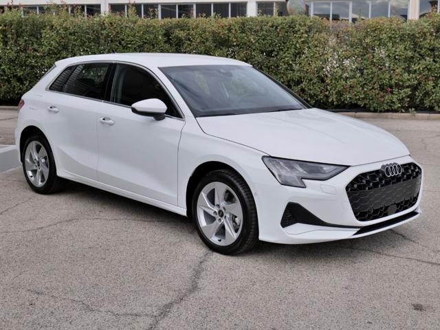 Audi A3 Sportback 1.5 Tfsi 150cv S-tronic Business Adv. - foto 3 di 4
