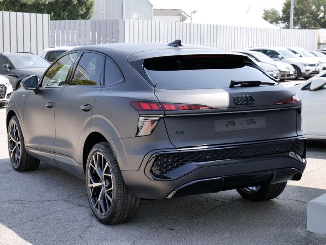 Audi Q3 Sportback NEW 2.0 Tdi 150cv S-tr. S-line edition - foto 3 di 4