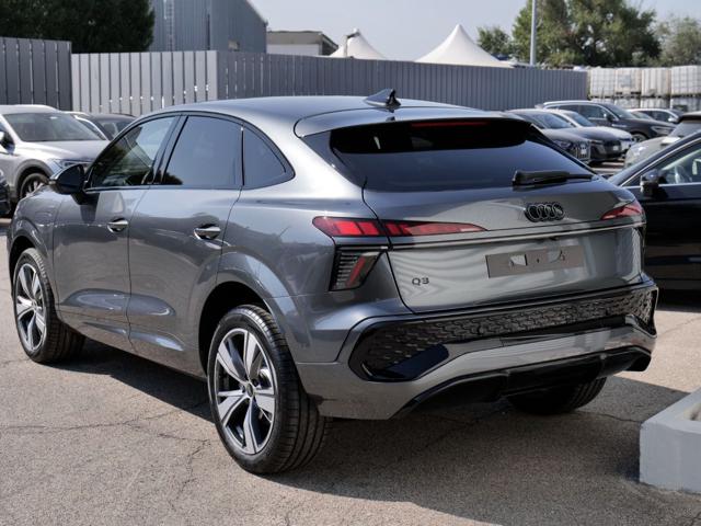 Audi Q3 Sportback 1.5 e-Hybrid 272cv S-tr. S-line edition - foto 3 di 4