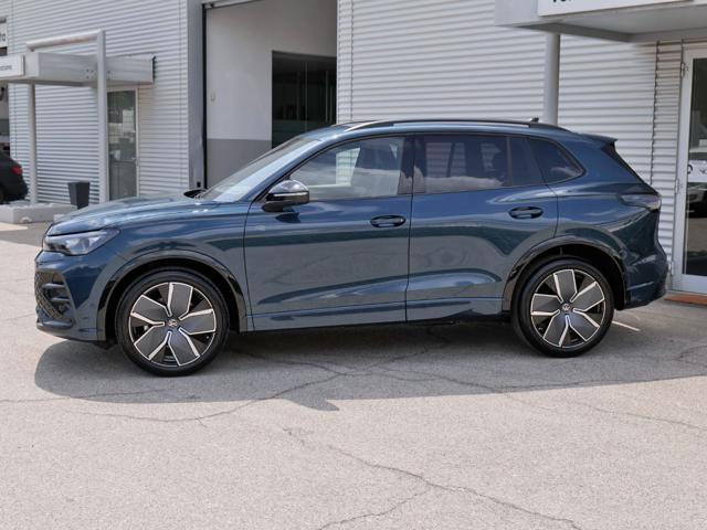 Volkswagen Tiguan 2.0 Tdi 150cv R-Line Plus Dsg - foto 2 di 4
