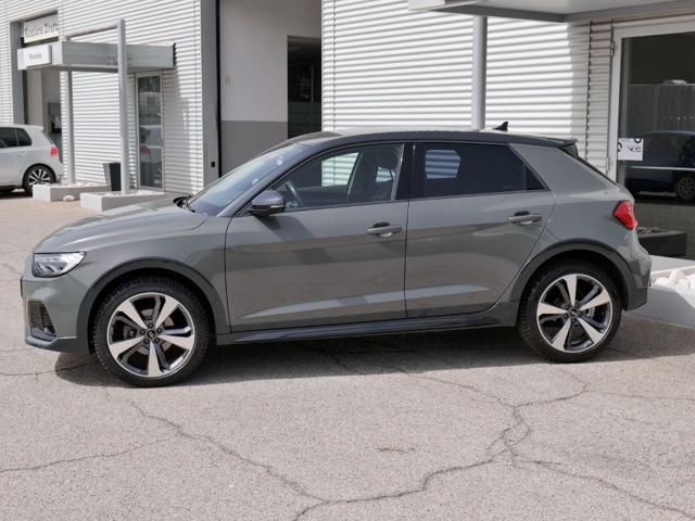 Audi A1 Allstreet 1.0 (30) Tfsi 110cv S-tr. Id. Contrast - foto 2 di 4