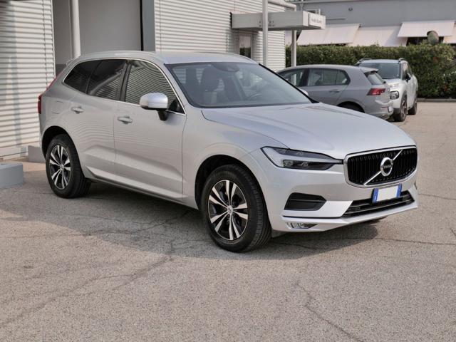 Volvo XC60 B4 (d) AWD Geartronic Momentum Pro (Motore Nuovo) - foto 4 di 4